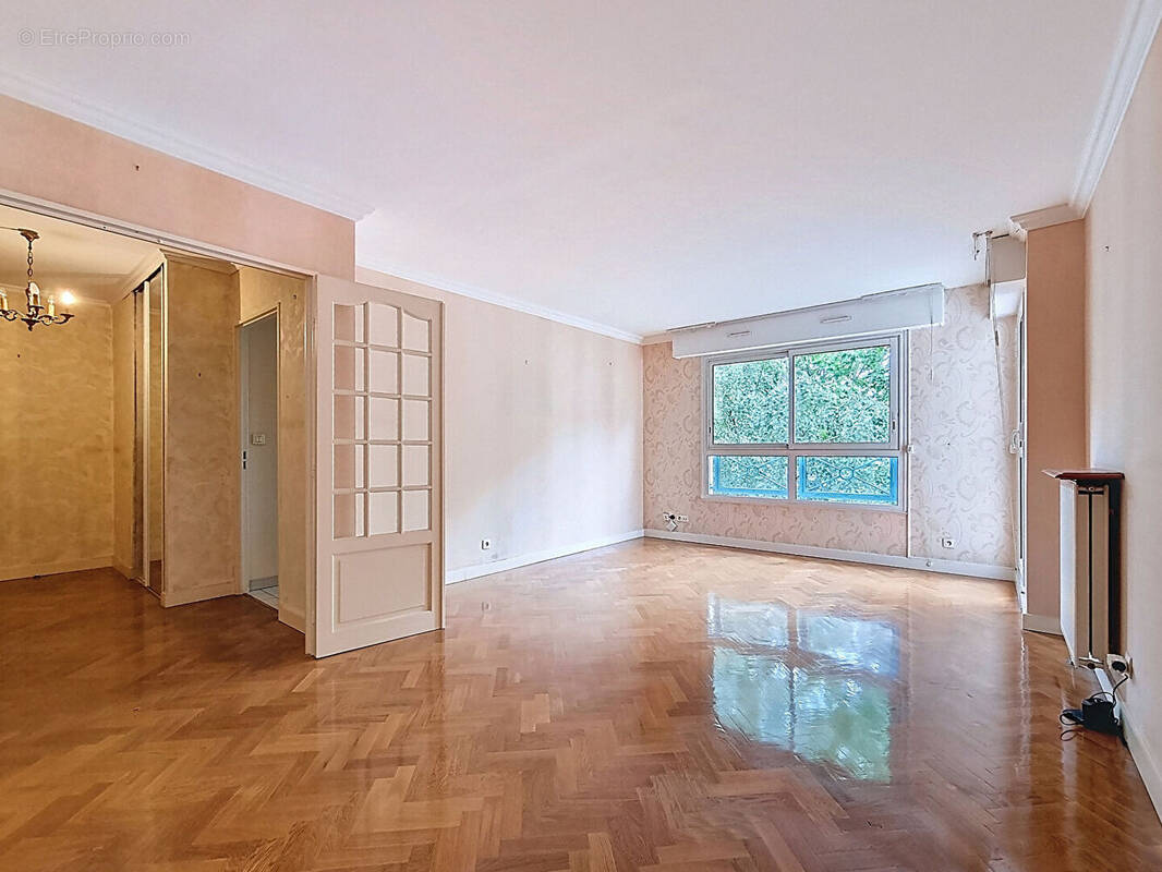 Appartement à CHATILLON