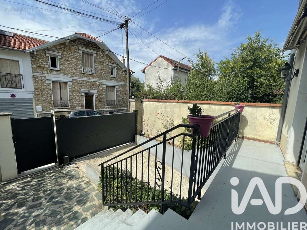 Photo 3 - Maison à TAVERNY