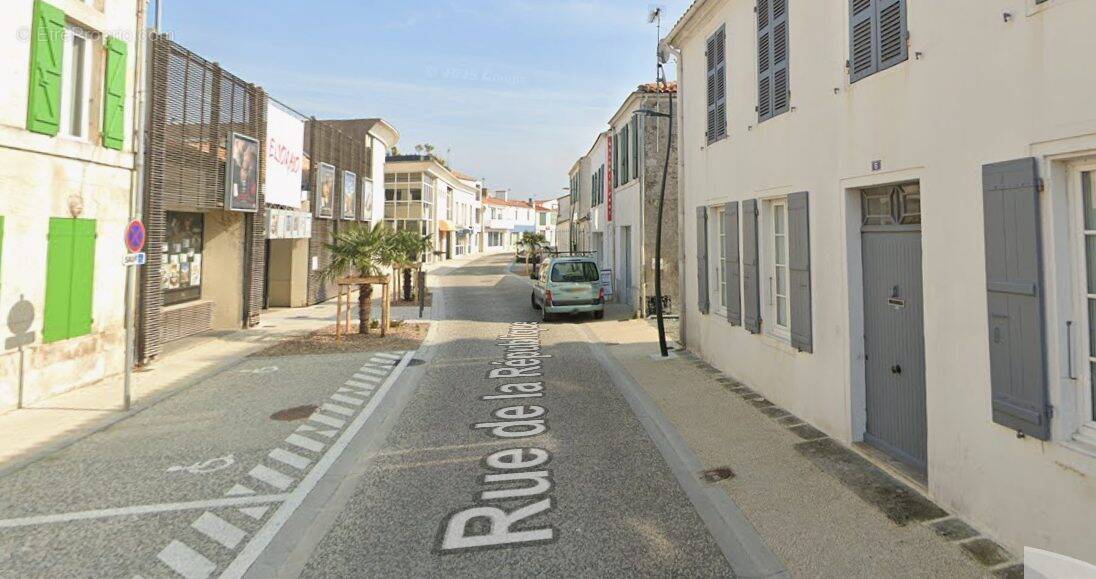 Commerce à SAINT-PIERRE-D'OLERON