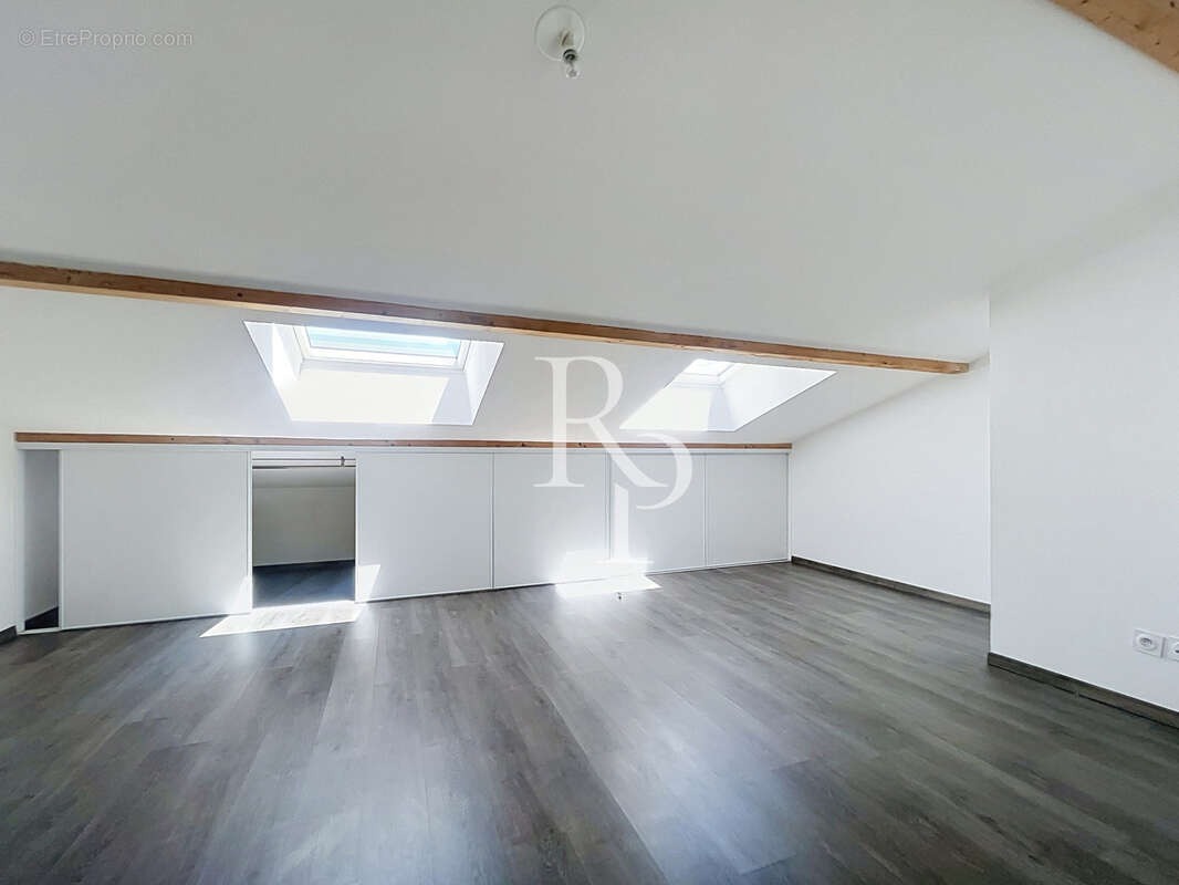 Appartement Craponne 3 pièce(s) 65.7 m2 - photo 6