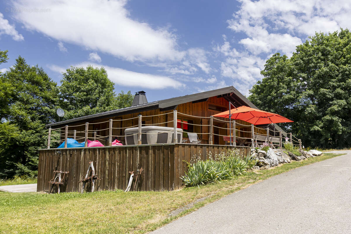 Maison à HABERE-POCHE