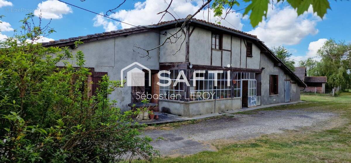 Maison 150 m² à Escazeaux  - photo 1