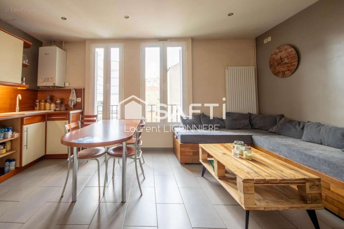 Photo 6 - Appartement à IVRY-SUR-SEINE