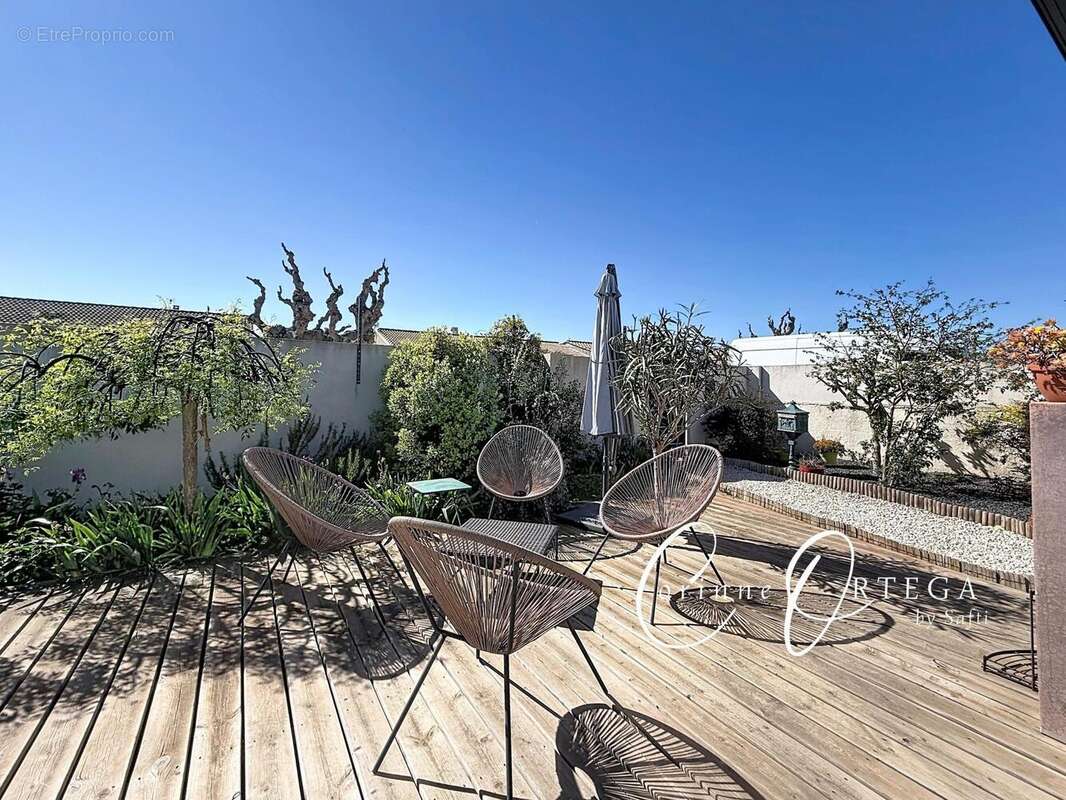 Photo 2 - Maison à CODOGNAN