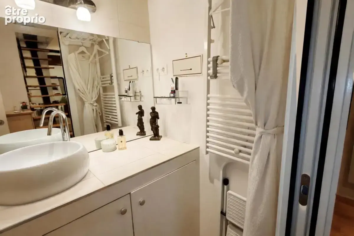 Paris 6e – Rue de Sèvres – Duplex de charme au dernier étage - photo 20