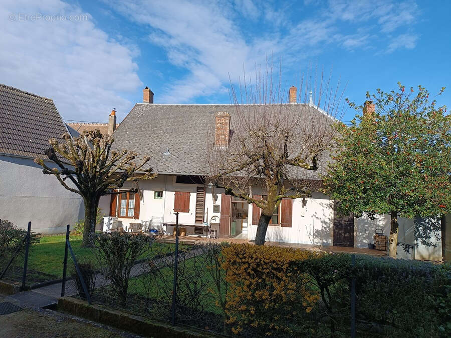 Maison à OUROUER-LES-BOURDELINS