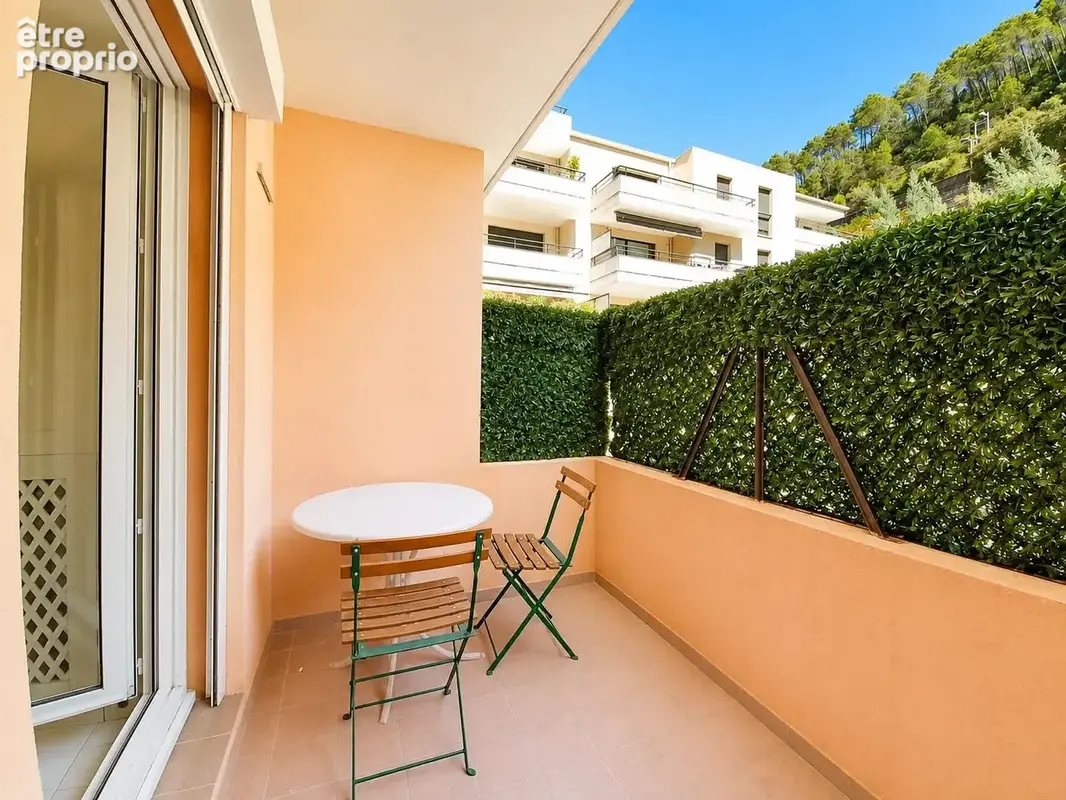 Théoule-Sur-Mer. Studio avec parking près des plages. - photo 2