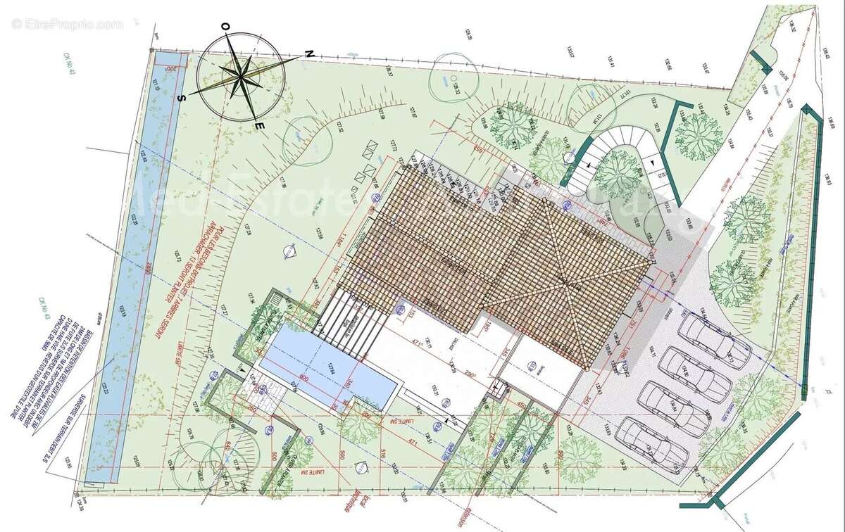 Maison à LES ISSAMBRES