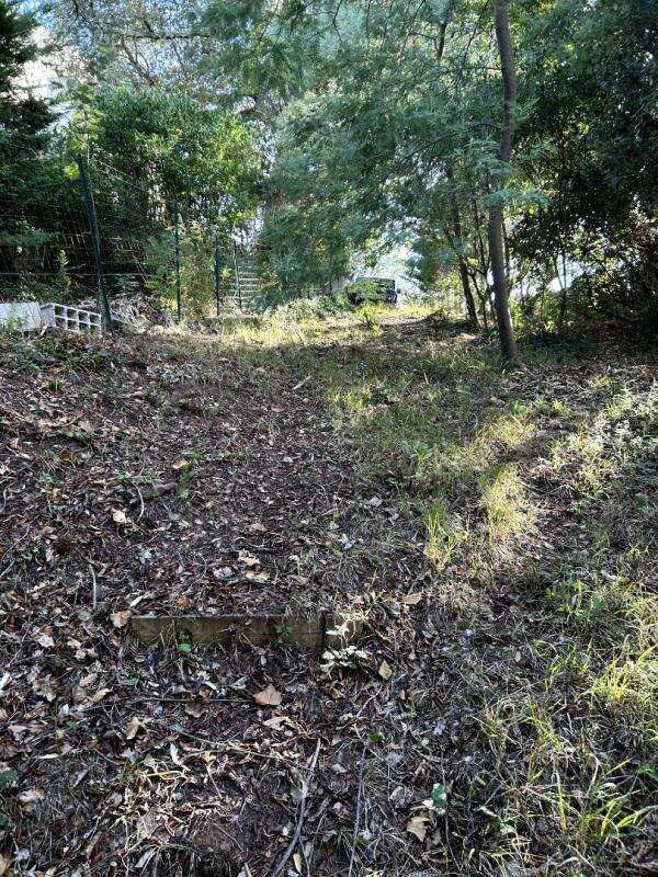 Terrain à LES ADRETS-DE-L'ESTEREL