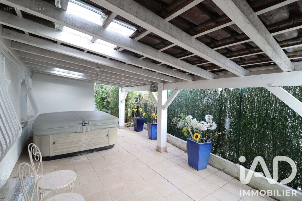 Maison 145 m² à Gradignan  - photo 9