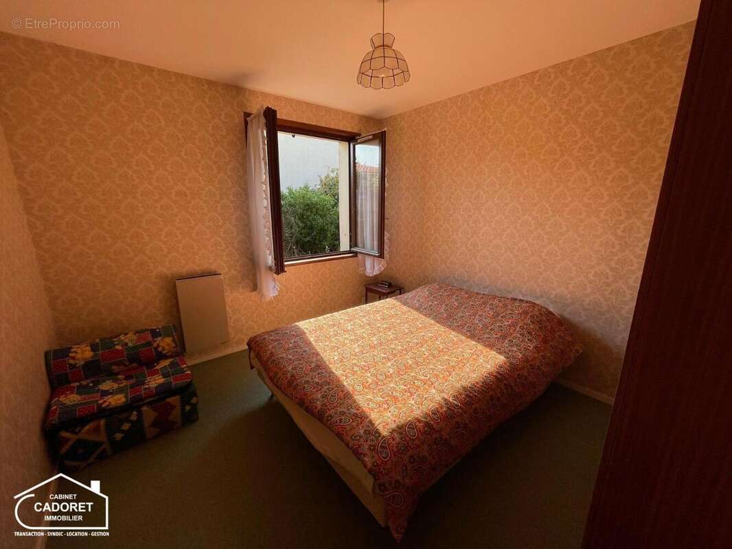   - Maison à LA PLAINE-SUR-MER