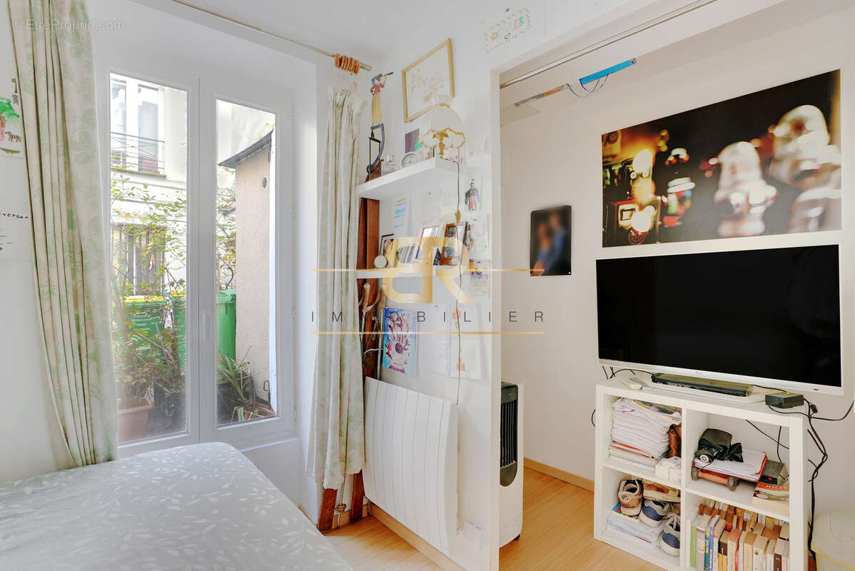 Appartement à PARIS-18E