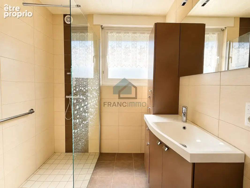 Maiche - proche centre  - maison sur sol - photo 8