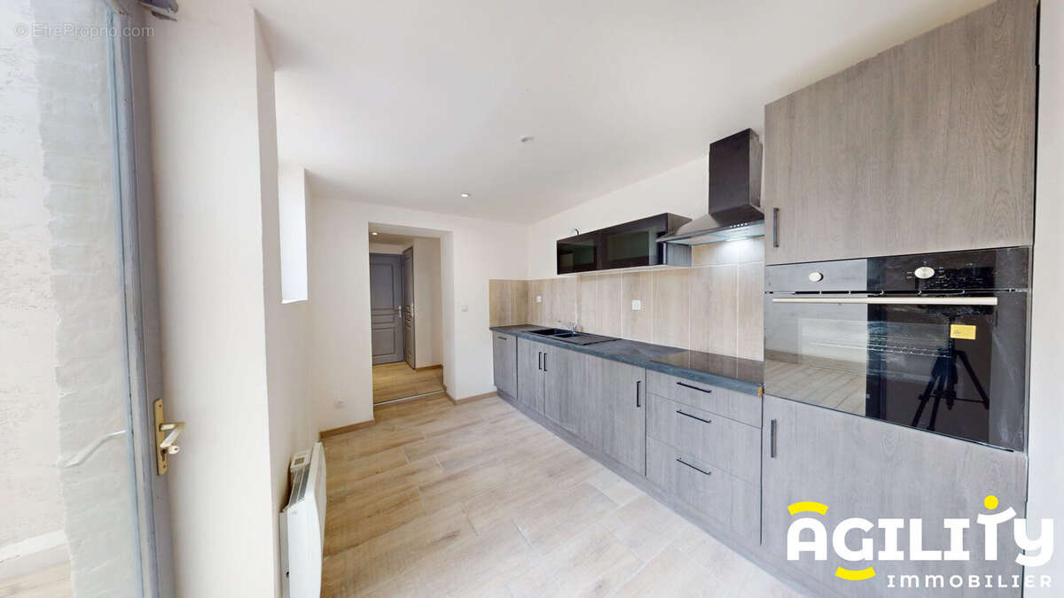 Appartement 62 m² à Saint-Amand-Les-Eaux  - photo 6