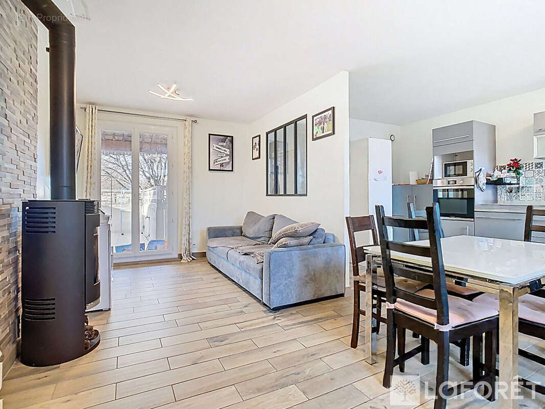 Appartement à VITROLLES