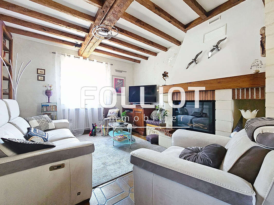 Au calme, Maison 6 pièces et 4 chambres à vendre à Douvres-la-Délivrande - Réf PB14382 - photo 4