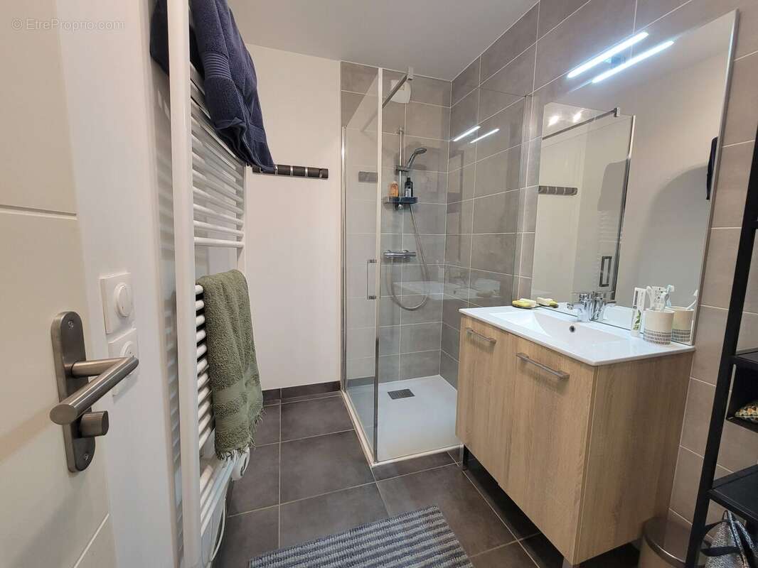Appartement 85 m² à Gap  - photo 6