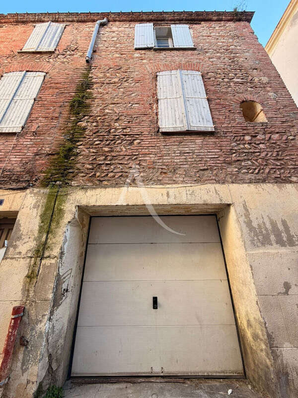 Parking à PERPIGNAN