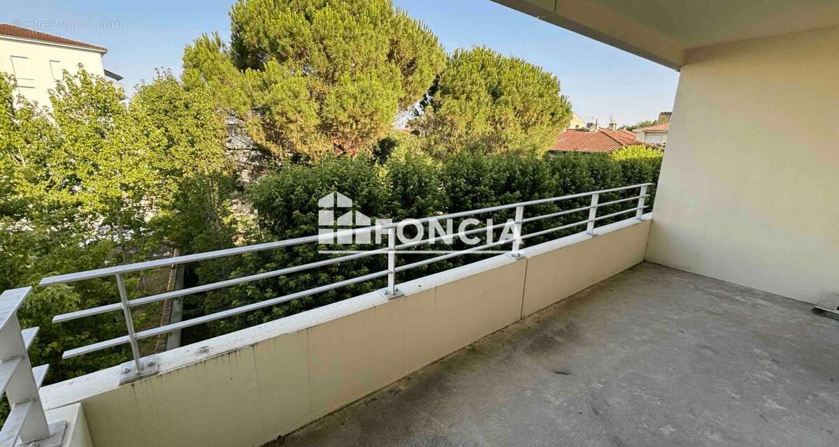 Agen quartier Palissy, appartement type 3 avec balcon et parking - photo 2