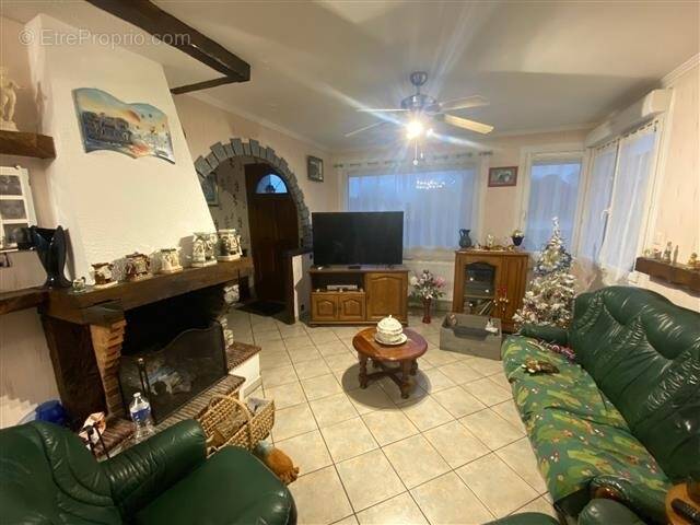 Maison à BONCHAMP-LES-LAVAL