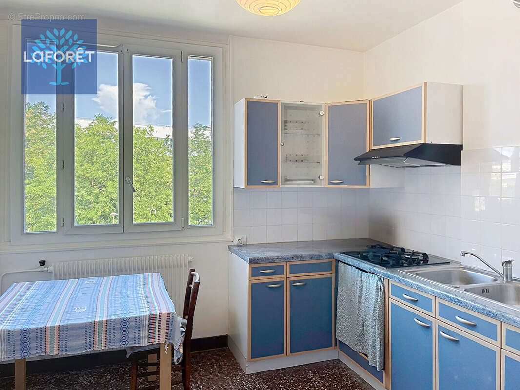 Appartement Type 3  Pt du jour - photo 3