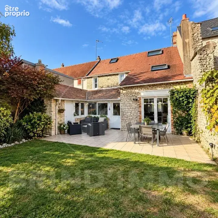 Maison 6 pièces 170 m² à vendre à Angerville (91670) - photo 1