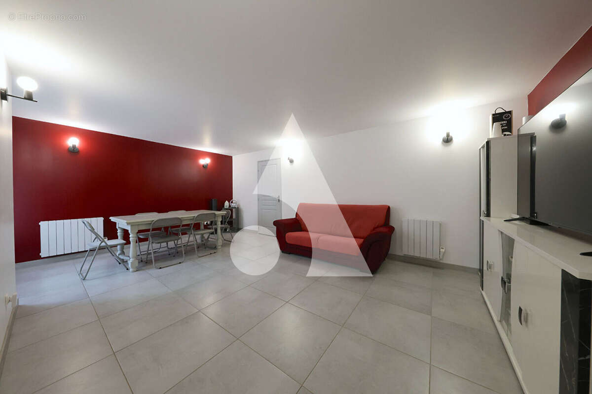 Maison à CORBEIL-ESSONNES