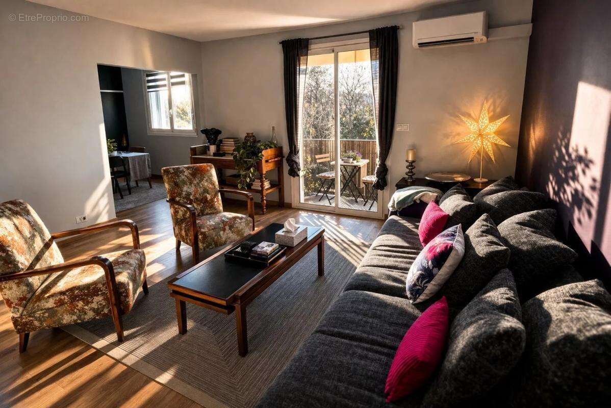 Appartement à VALBONNE