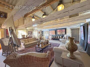 Maison à REVEST-DU-BION