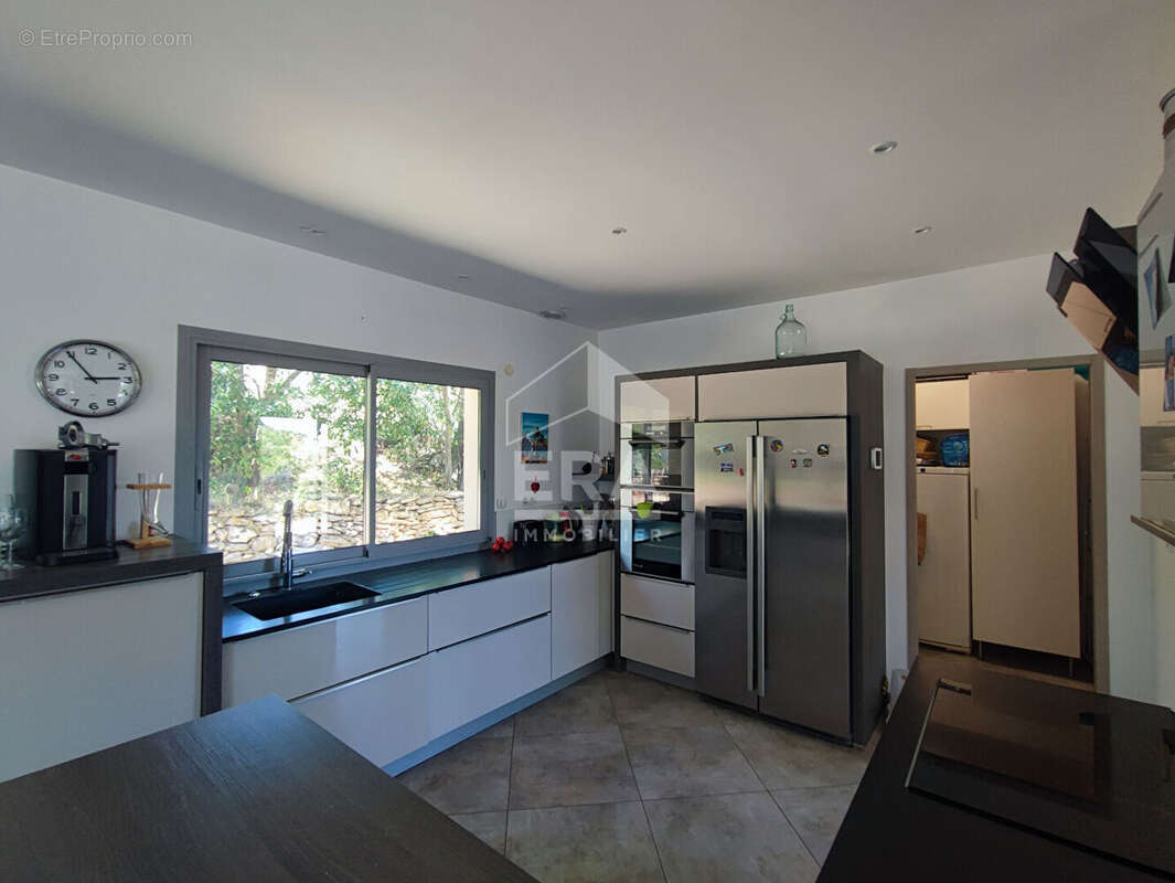 Maison d'architecte Vernegues 4 pièces 182 m² - photo 7