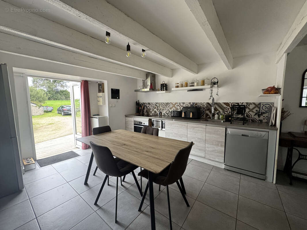 Maison à TREGARANTEC