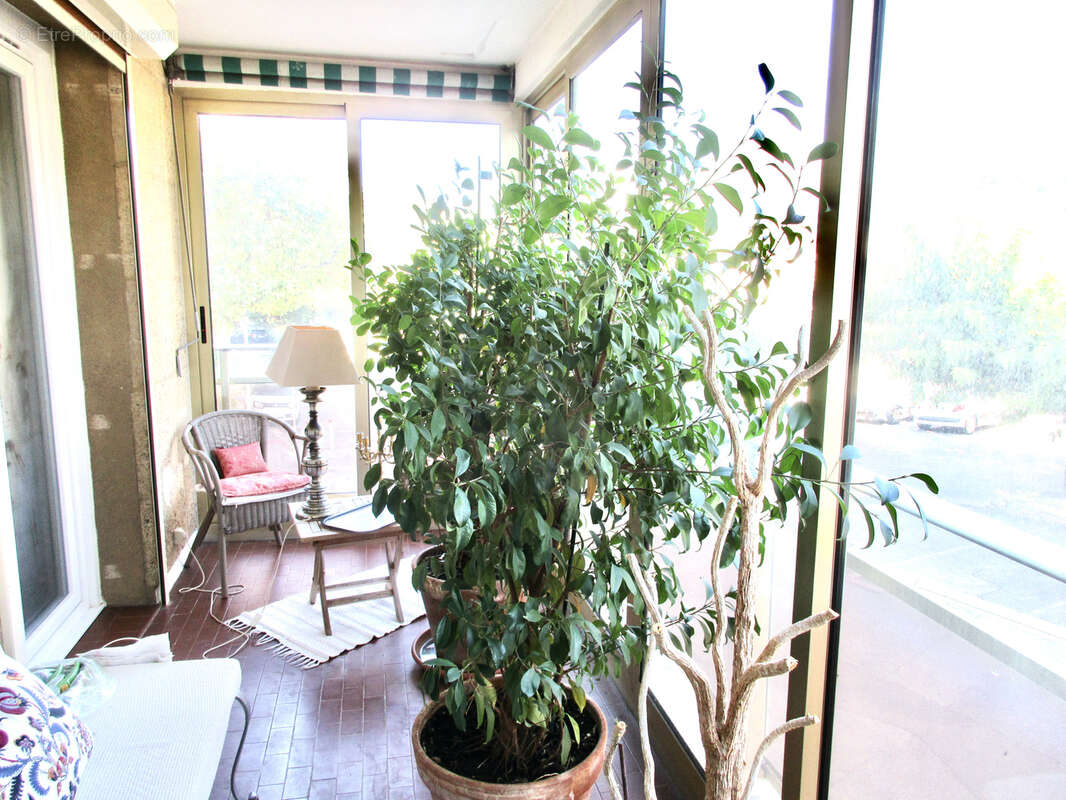 Appartement à MARSEILLE-9E