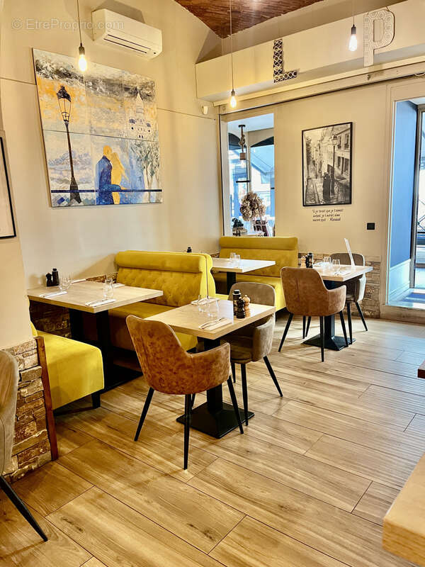 Commerce à SAN-MARTINO-DI-LOTA