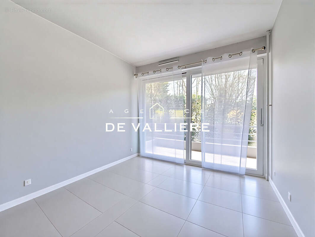 Appartement à RUEIL-MALMAISON