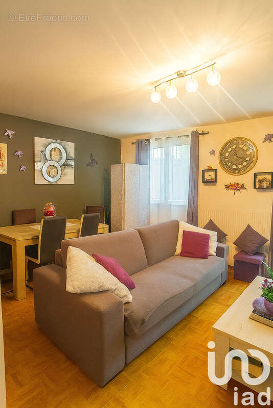 Photo 3 - Maison à SAINT-PIERRE-LES-NEMOURS