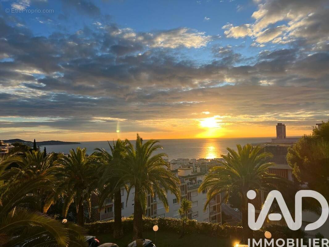 Photo 1 - Appartement à NICE