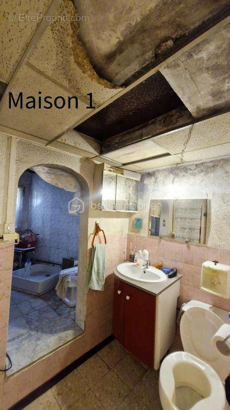 Maison à POUSSAN