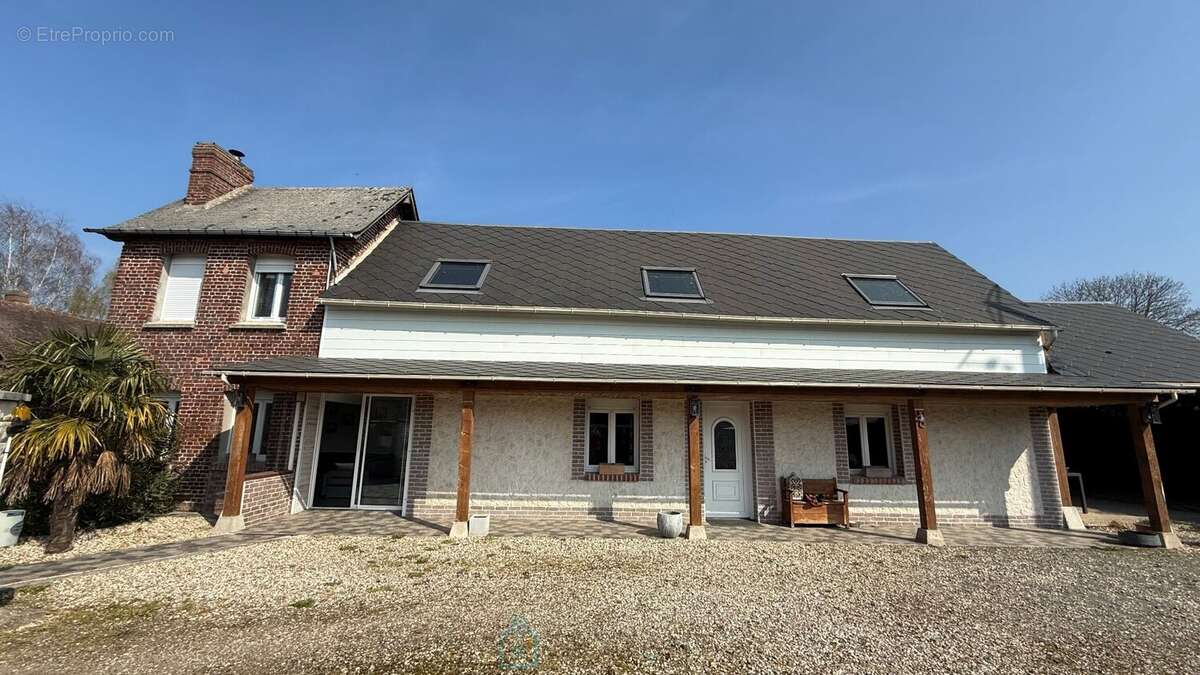 Maison à SAHURS