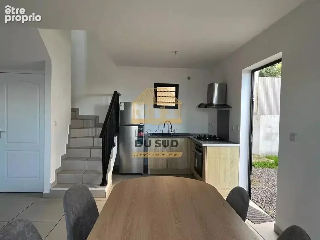 Maison T4 jumelée à La Rivière Saint-Louis 97421 – Vue mer, au calme, proche commodités - photo 5