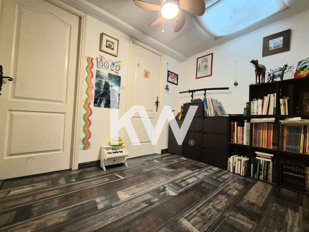 Appartement à LE CHAMBON-FEUGEROLLES