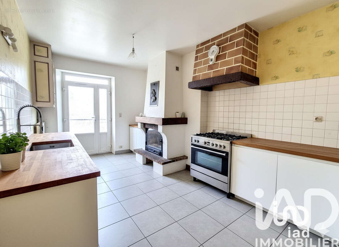 Photo 3 - Maison à LEIGNES-SUR-FONTAINE