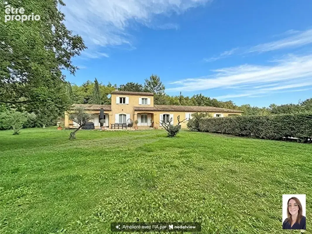 Maison 8 pièces 235 m² à vendre à Tourves (83170) - photo 5