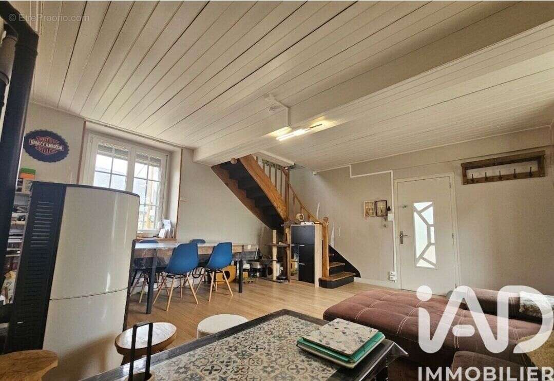 Maison 70 m² à Poligne  - photo 4