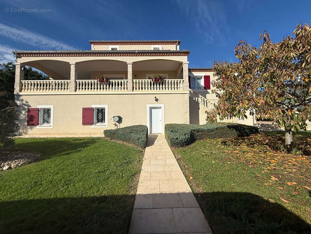 Maison à HAUTEFAGE-LA-TOUR