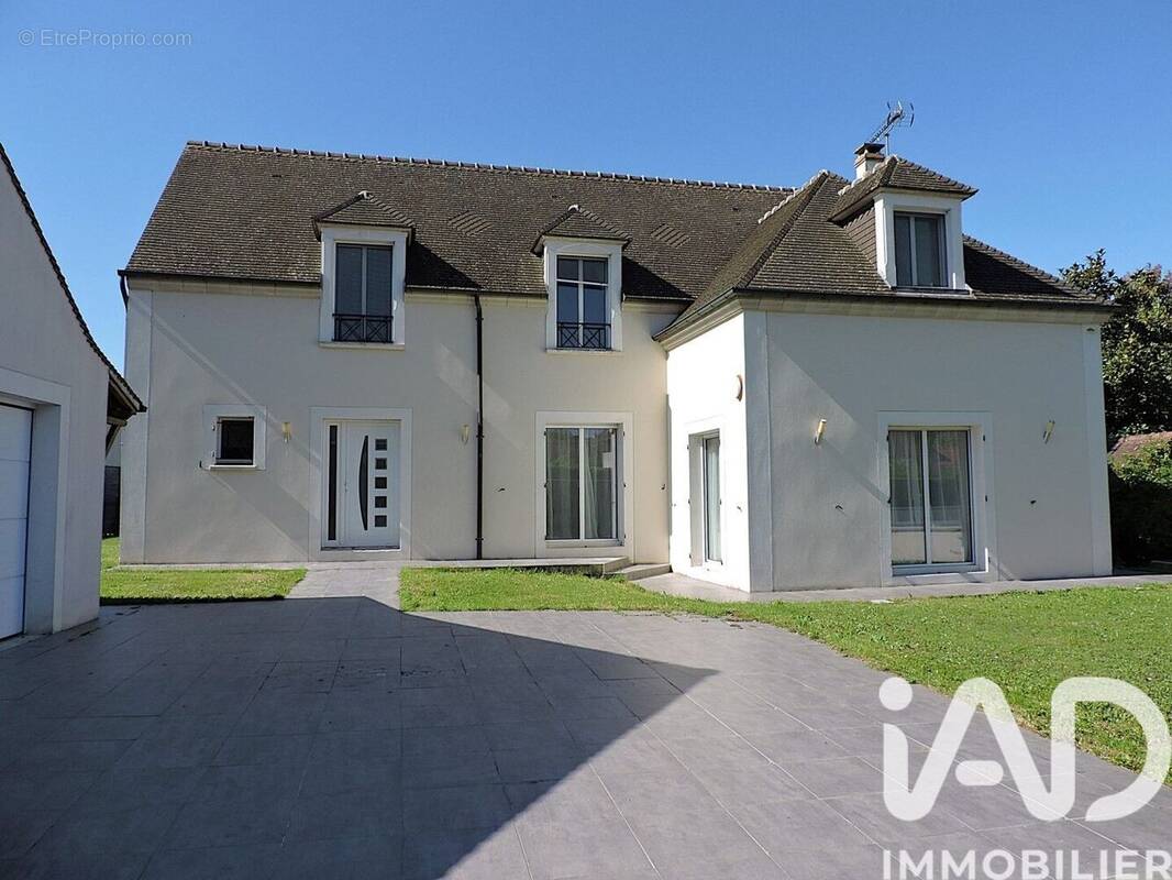 Photo 1 - Maison à GOUVERNES