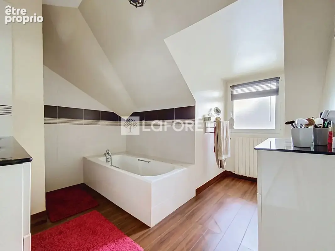 Maison Cholet 7 pièce(s) 143 m2 - photo 12