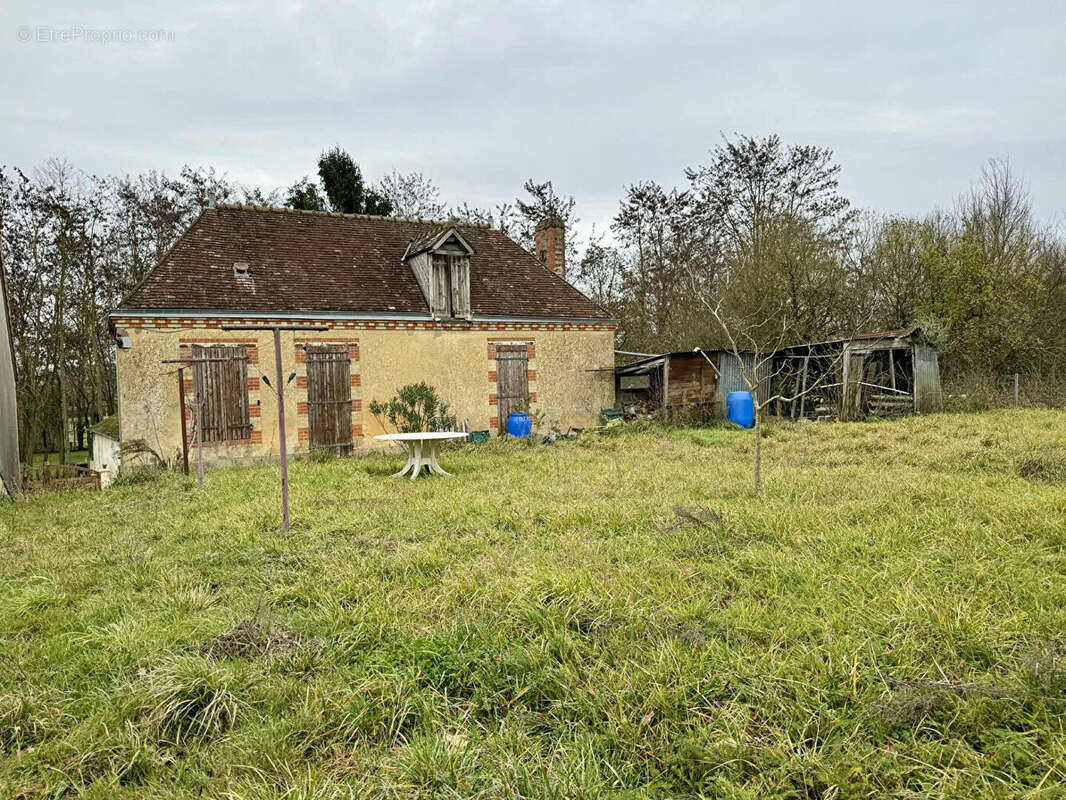 Maison à SCEAUX-SUR-HUISNE