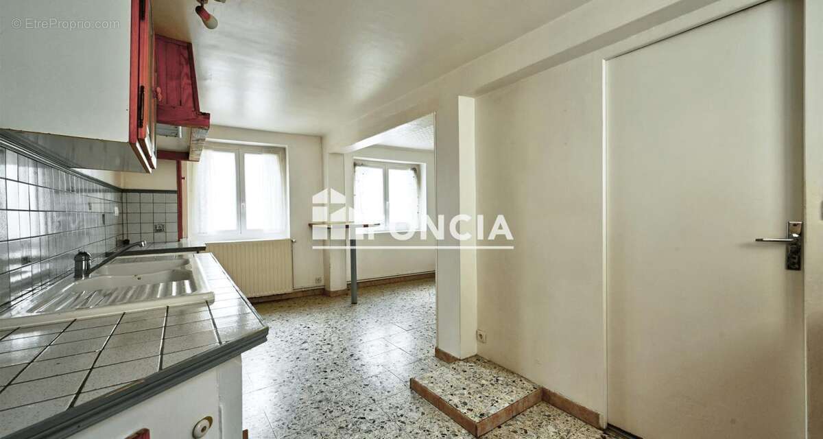 Maison à MANTES-LA-JOLIE