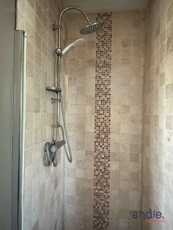 Maison à DOMPIERRE-SUR-BESBRE