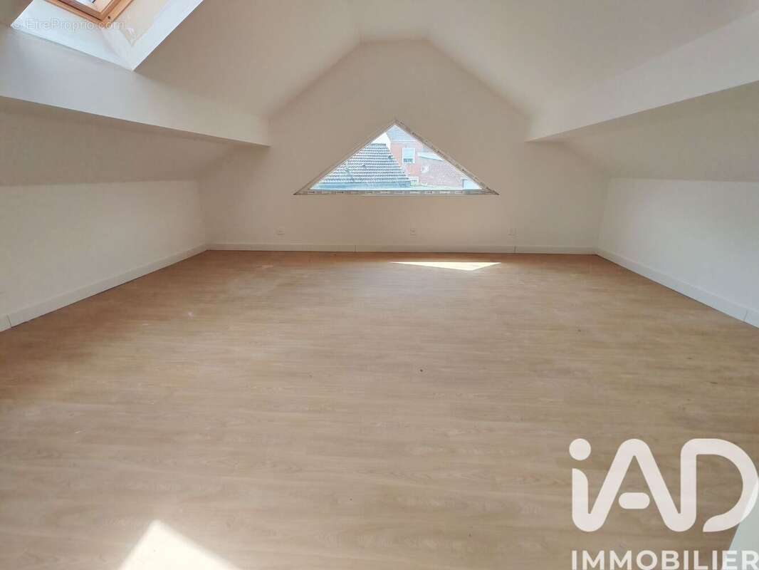 Photo 9 - Maison à RAISMES